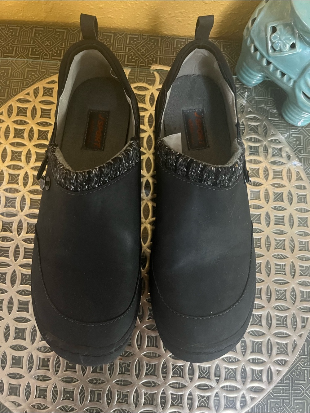 Slip-On Women's Black Knit-Trim Cozy Slippers